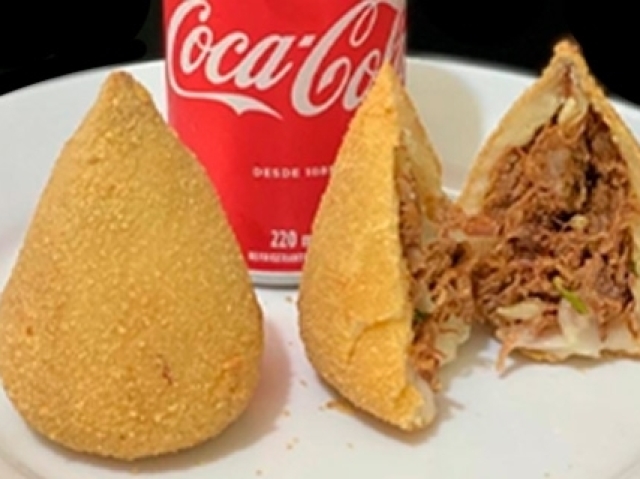 *só uma coxinha, claro, pra não engordar he he*