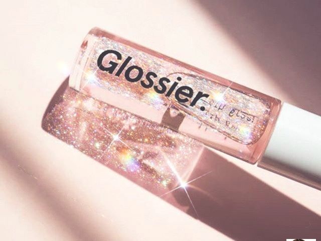 GLOSSIER