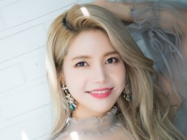 Solar (Mamamoo)