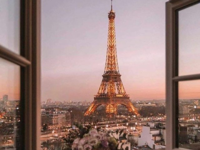 Paris ~