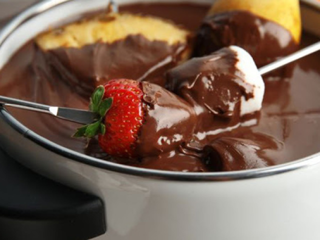 DOCES