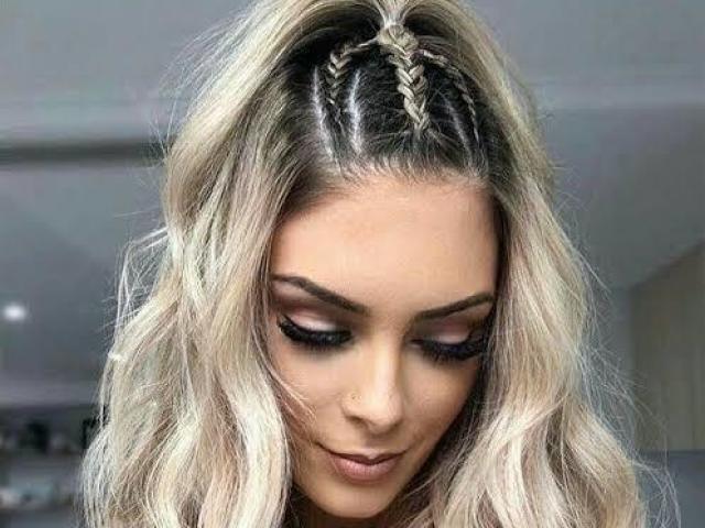 Esse aqui bem fĂĄcil e pratico mais lindo