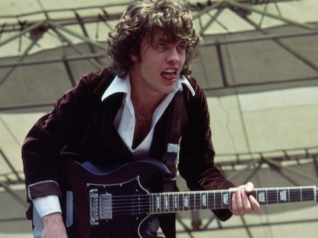 Angus Young