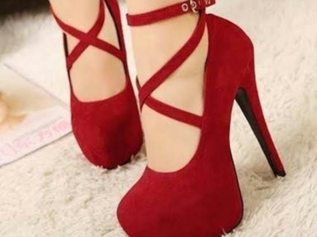 Esse👠