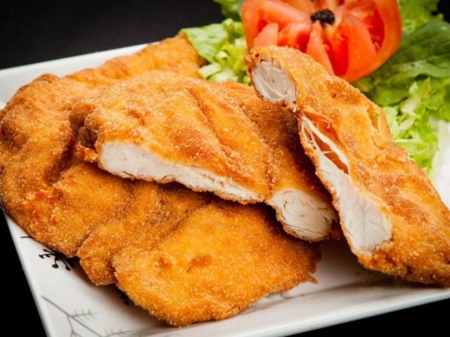 Filé de peito a milanesa