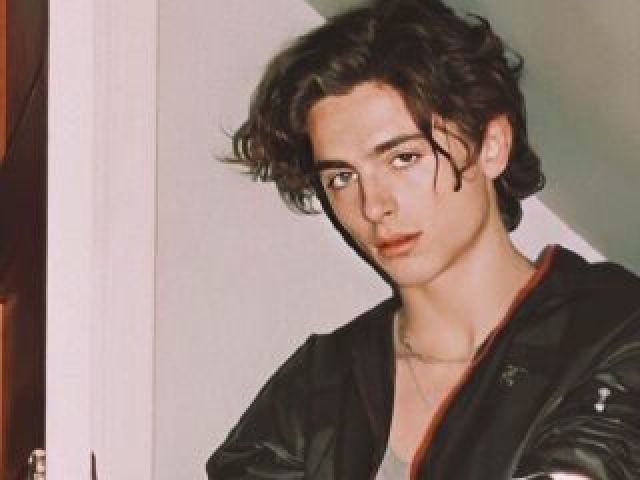 Timothée Chalamet (O Rei)