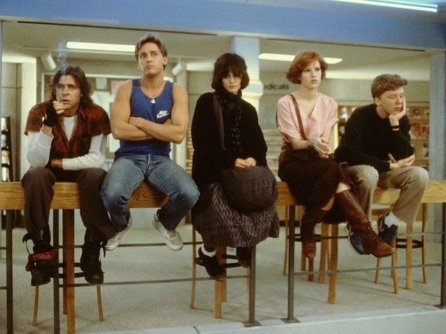 John, Andrew, Allison, Claire e Brian-Clube dos cinco