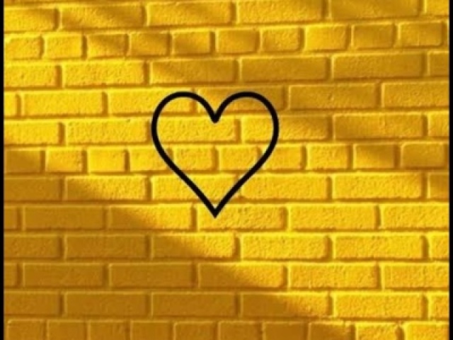 Amarelo