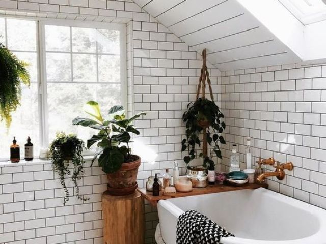 ♥*♡∞:。.。