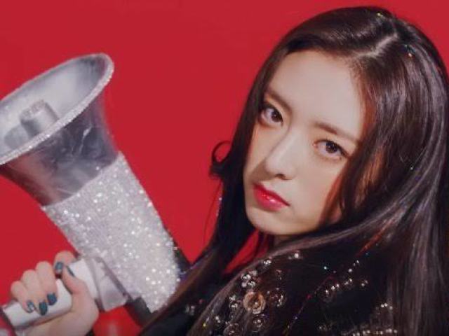 Yuna (Itzy)