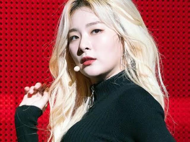 Seulgi (Red Velvet)