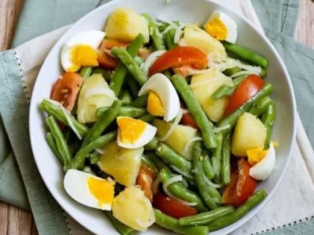 uma saladinha top, porque eu sou fit!