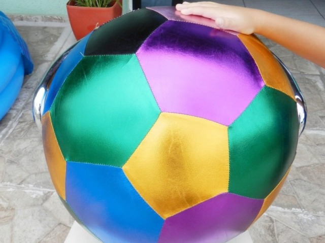 Bola