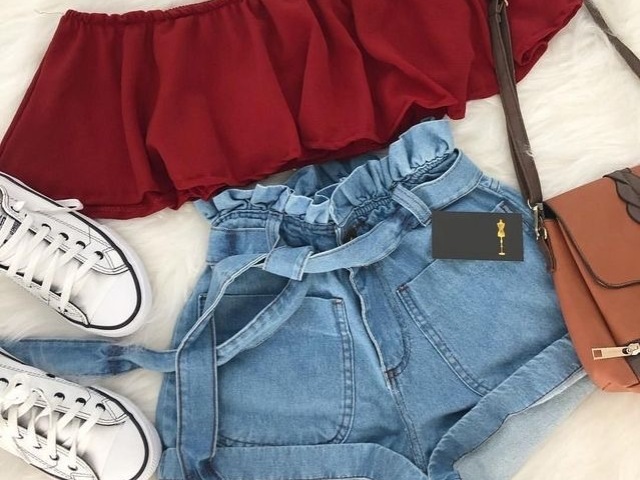 Short e blusa ombro a ombro🦋