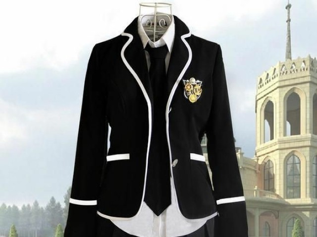 vou de uniforme mesmo nn quero chamar muita atenção nn quero que pense que sou minada ou popular