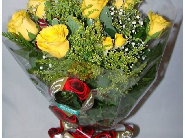 3-rosas amarelas