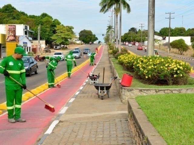 A reciclagem gera mais empregos e ajuda na manutenção de uma cidade mais limpa