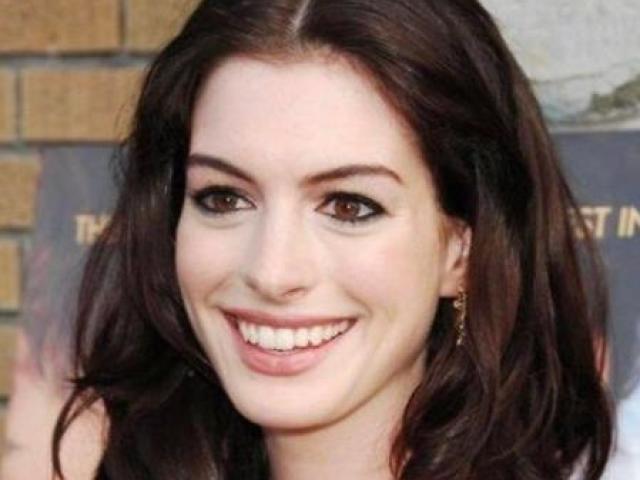 Anne Hathaway