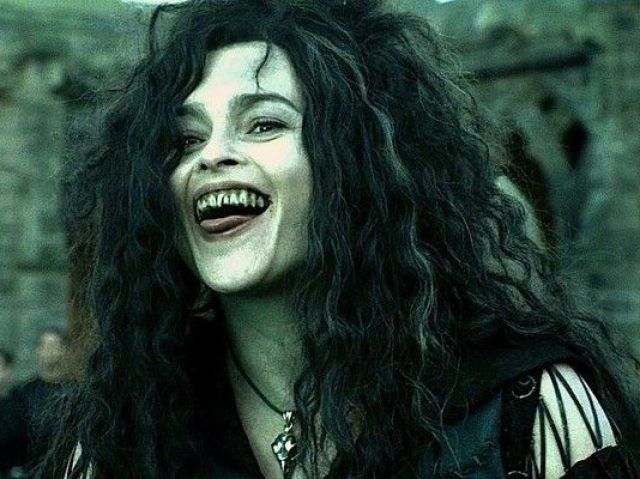 Bellatrix, era tão malvada quanto valdemort, é culpada pela morte de sirius Black,doby, até mesmo matou seu marido e outros