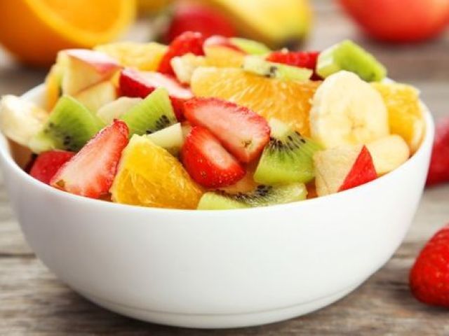 SALADA DE FRUTAS