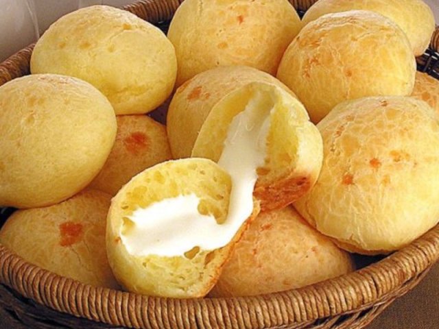 pão de queijo