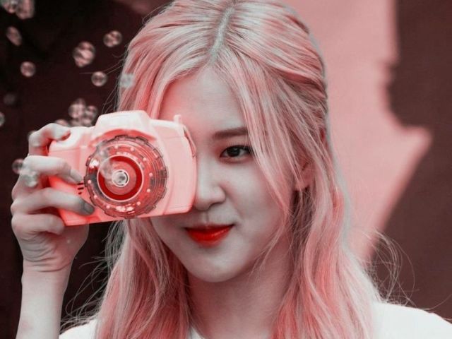 Será que vc conhece a Rosé do BLACKPINK?