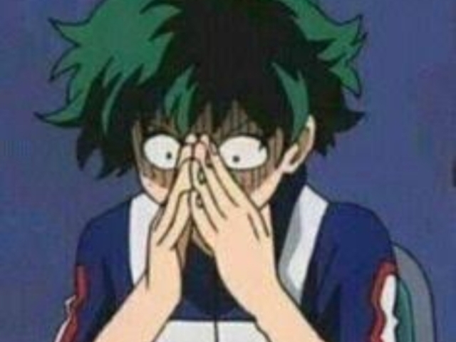 Vou com muita vergonha e com a cabeça baixa e digo:
- Bom meu nome é S/N e sou a nova colega de vcs.. minha idividualidade é complicada então prefiro não falar sobre ela..
E corre pra cadeira, vc olha pra frente e vê um garoto com cabelos verdes que nem brócolis te olhando, e vc sorri pra ele e ele te devolve o sorriso corado