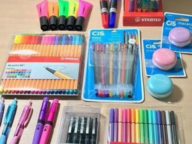 Escolha seu material escolar/seu primeiro dia de aula