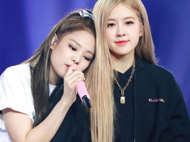 ROSÉ