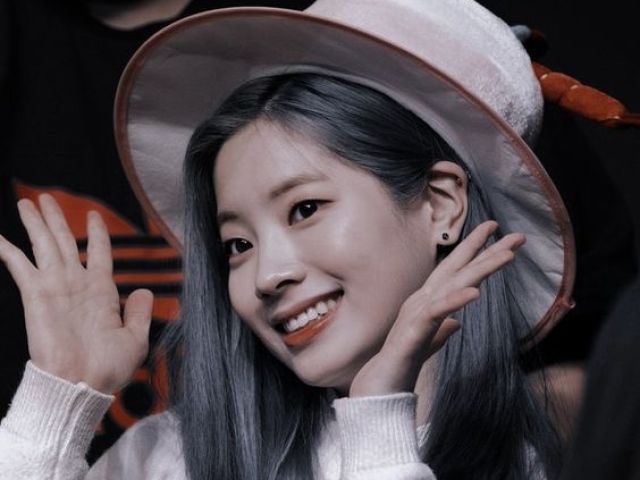 - Dahyun // TWICE -