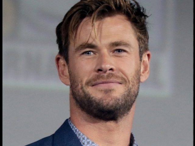 chris hemsworth