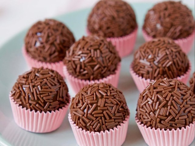 BRIGADEIRO