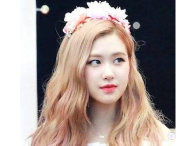 Roseanne Park (Rosé)