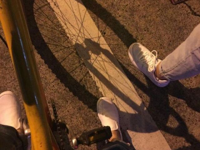 Ir de bike com os amigos(as)