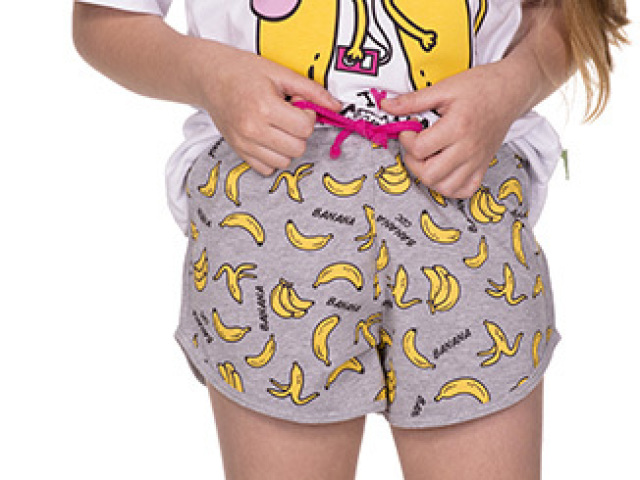 mais se preferir pode ser esse perfeito pijama de banana