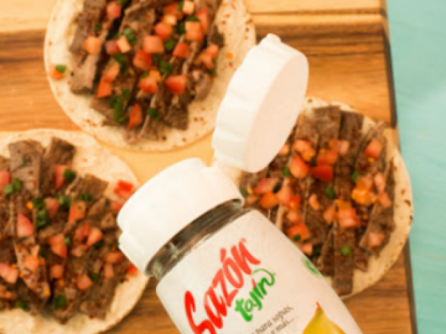 Tajín + tacos