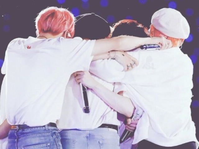 Qual dos membros do BTS seria seu melhor amigo!?