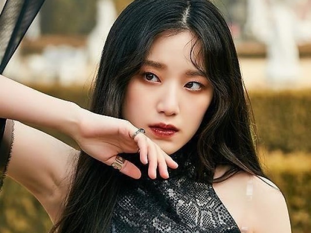 Shuhua (GIDLE)