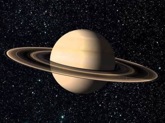 Saturno