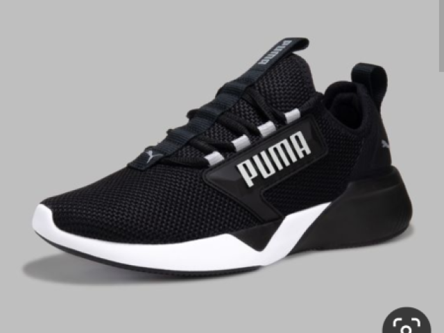 Puma preto.