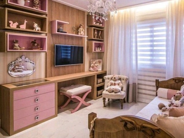 Um quarto rosa e rústico 😍😍😍😍😍