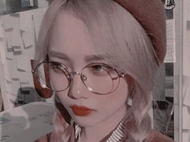 → A Coreana Estudiosa ←