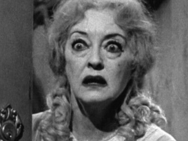 Jane Hudson (Bete Davis) - O Que Terá Acontecido á Baby Jane? (1962)