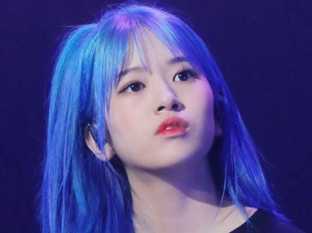 🌈Yujin Blue Hair