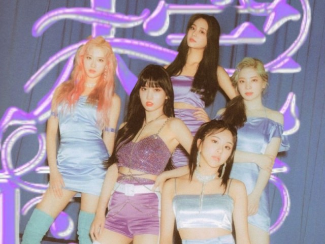 Adivinhe a integrante do Twice apenas pela roupa! (1/3)☆