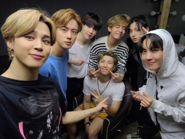 BTS: De quem é esse cabelo?