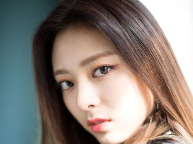 yuna
itzy