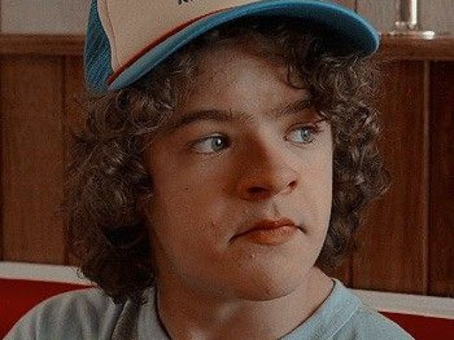Gaten Matarazzo