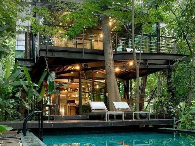 Luxuosa