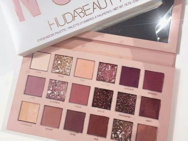 HUDA BEAUTY